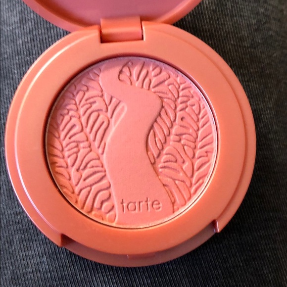 quirky tarte blush